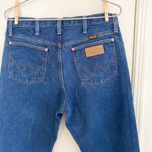 Wrangler jeans 31 x 30 standard denim blue